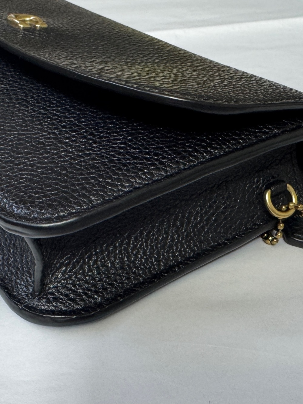 Coach Brown Pebbled Leather Crossbody with Gold 'C' Hardware - Picture 7 of 8
